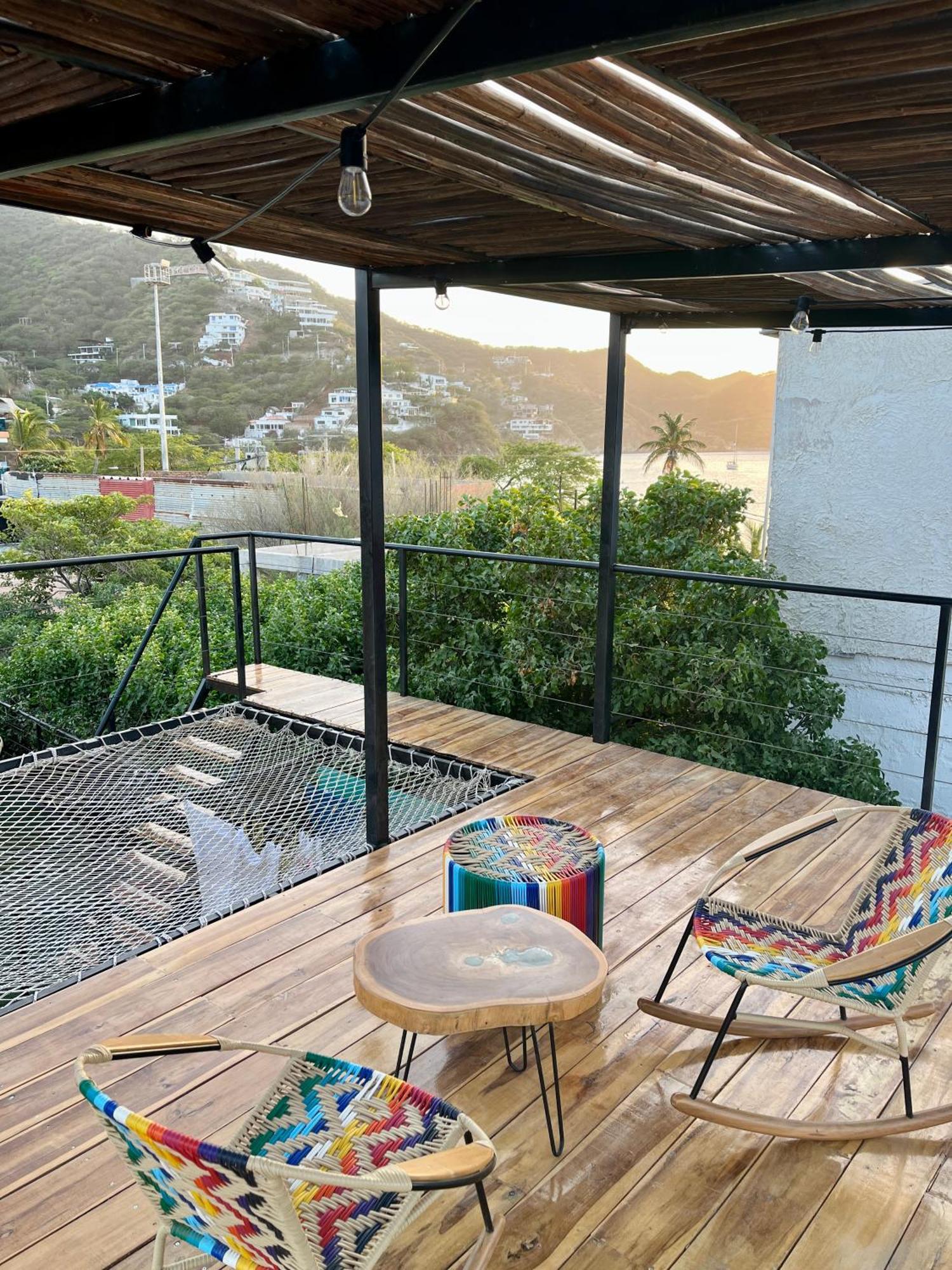 Ocean Lovers Hostel & Apartments Taganga Dış mekan fotoğraf